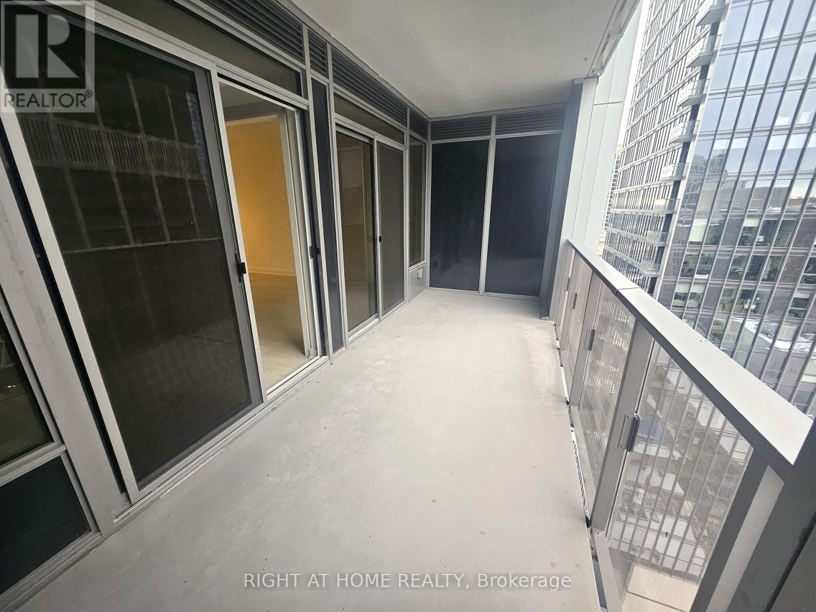 1711 - 11 Yorkville Avenue, Toronto, Ontario  M4W 0B7 - Photo 11 - C13029256