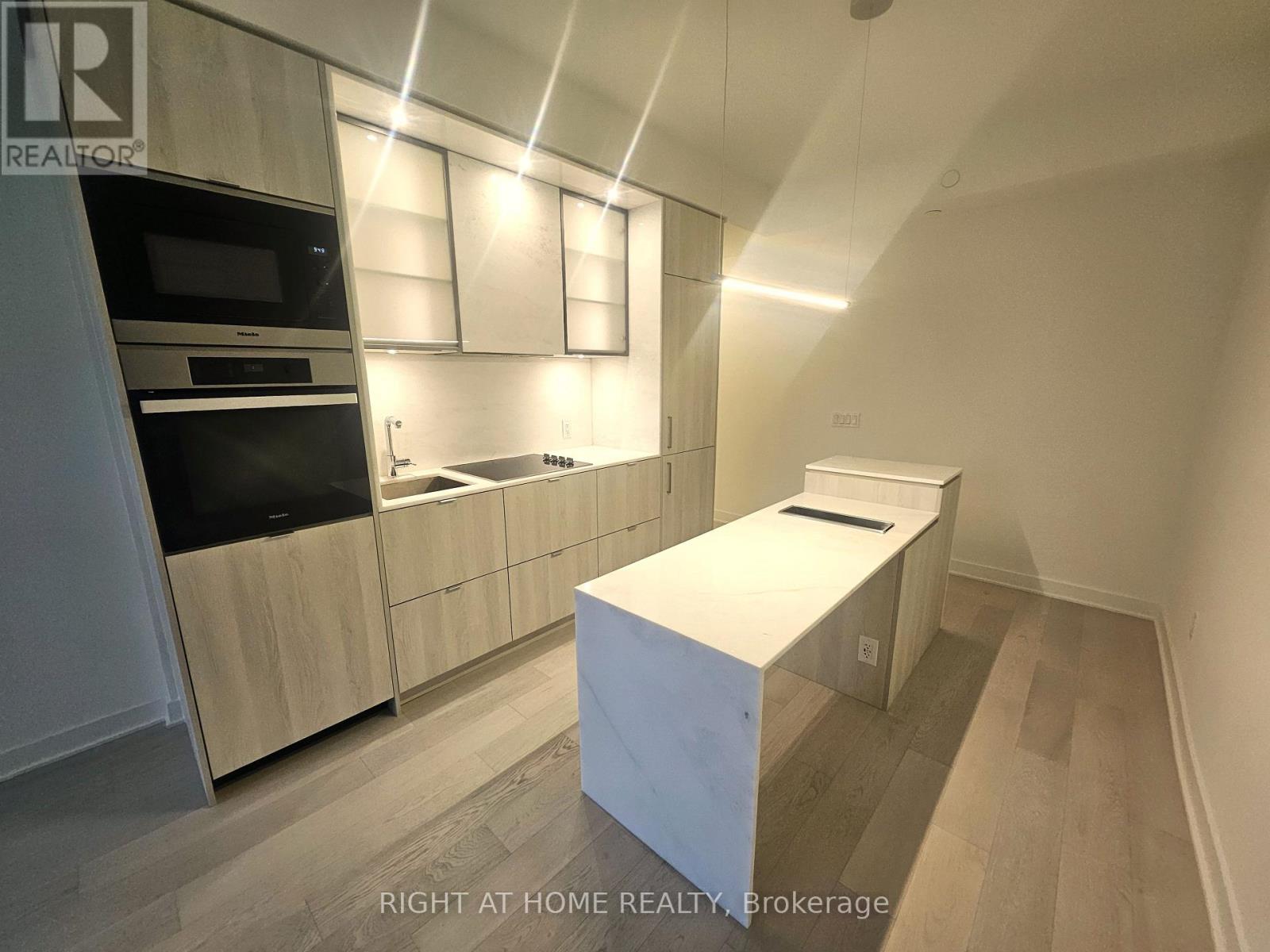 1711 - 11 Yorkville Avenue, Toronto, Ontario  M4W 0B7 - Photo 15 - C13029256