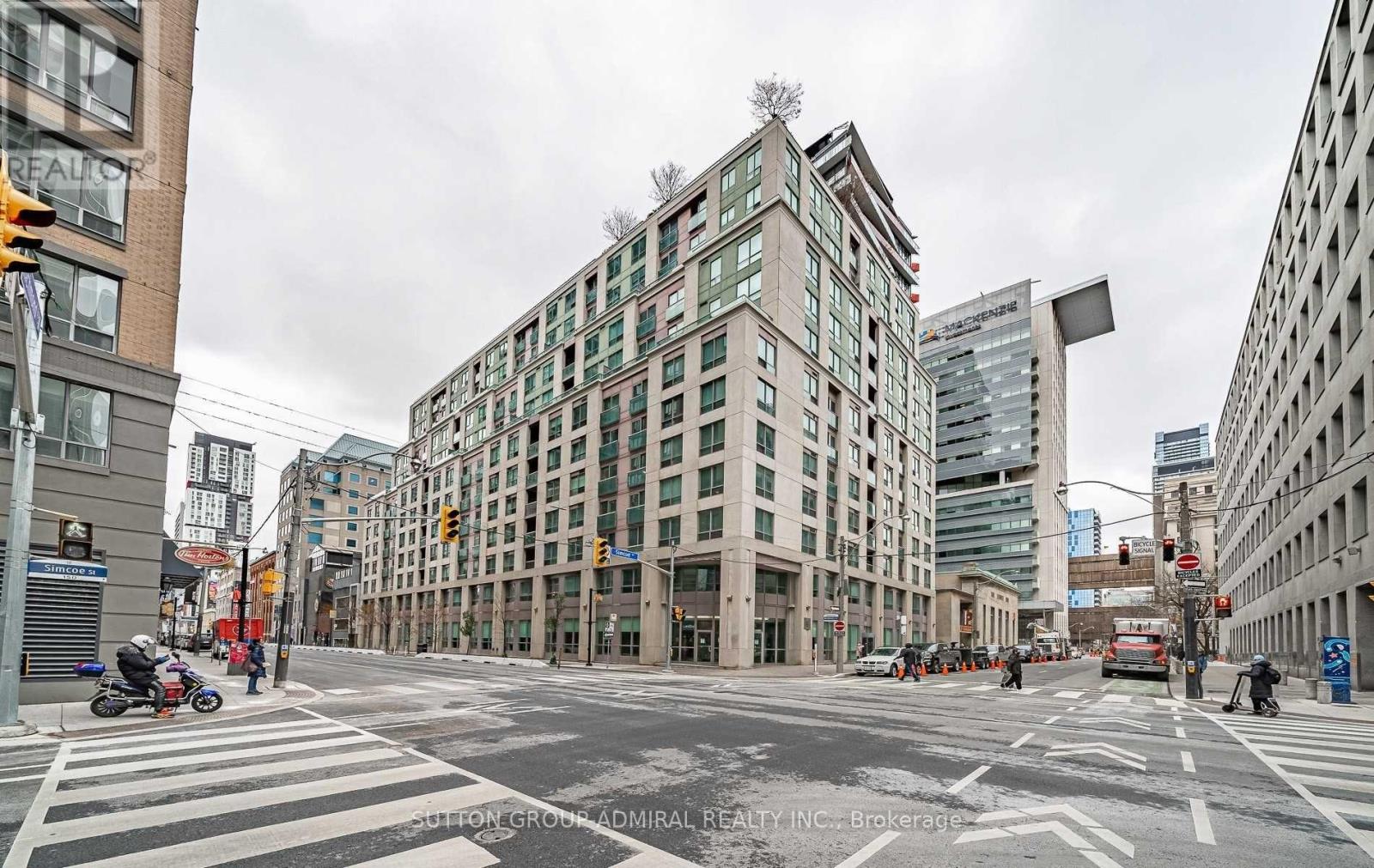 722 - 168 SIMCOE STREET, Toronto, Ontario