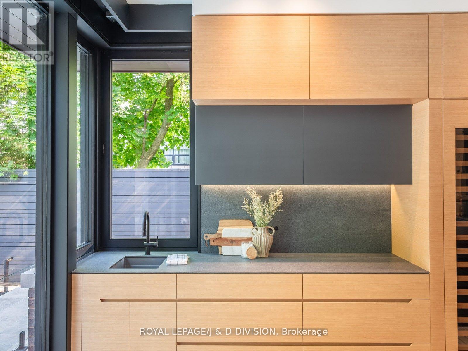 5 Fidelia Avenue, Toronto, Ontario  M4N 3E7 - Photo 18 - C13029310