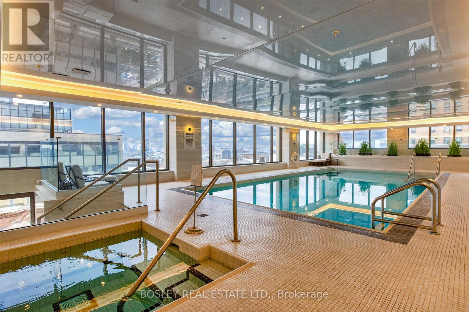 2207 - 175 Cumberland Street, Toronto, Ontario  M5R 3M9 - Photo 25 - C13029370