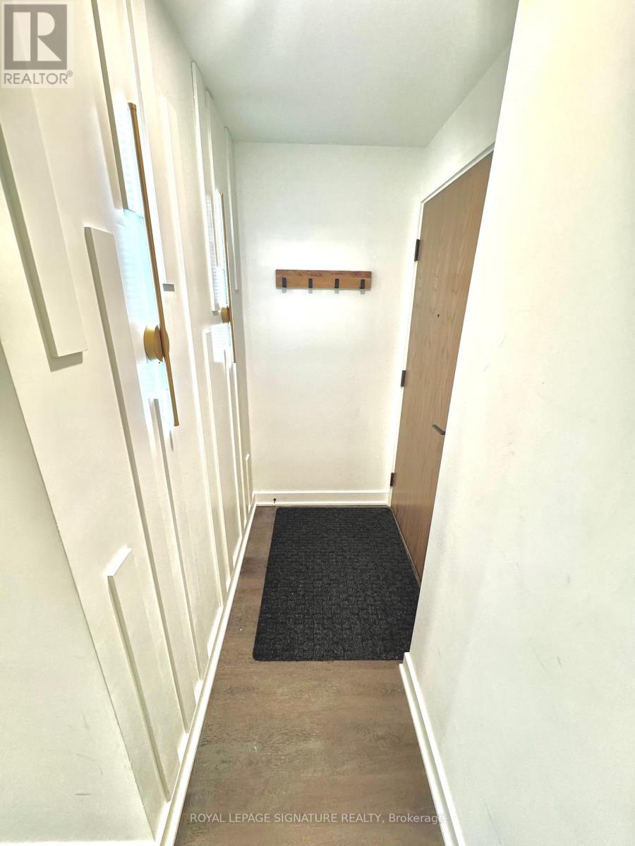 1510 - 55 Charles Street E, Toronto, Ontario  M4Y 1S9 - Photo 3 - C13029398