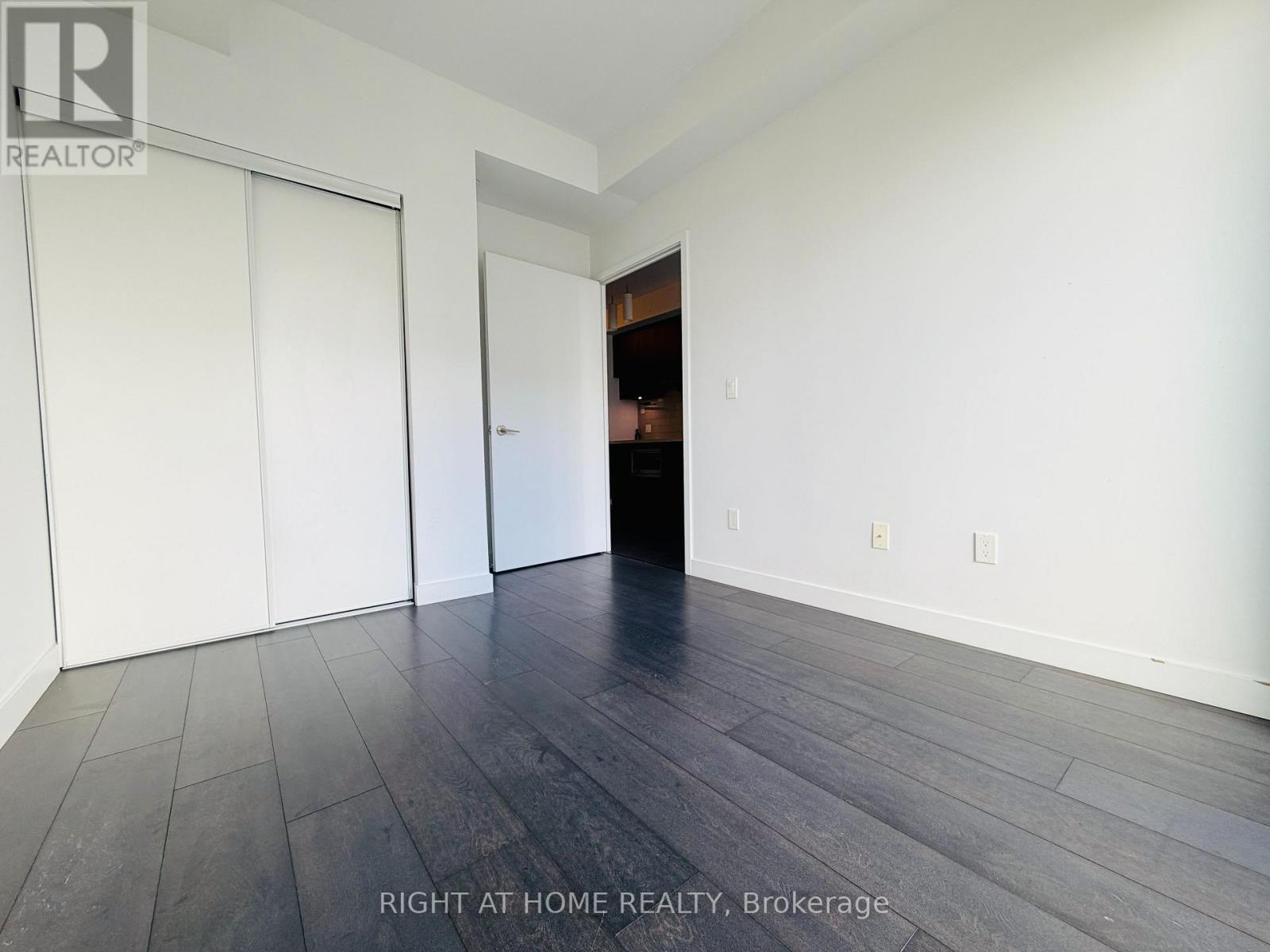 3304 - 8 Eglinton Avenue E, Toronto, Ontario  M4P 1A6 - Photo 8 - C13029406