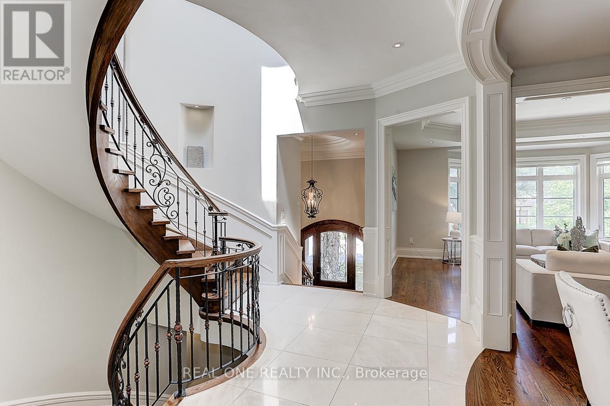 297 Churchill Avenue, Toronto, Ontario  M2R 1E5 - Photo 5 - C13029434