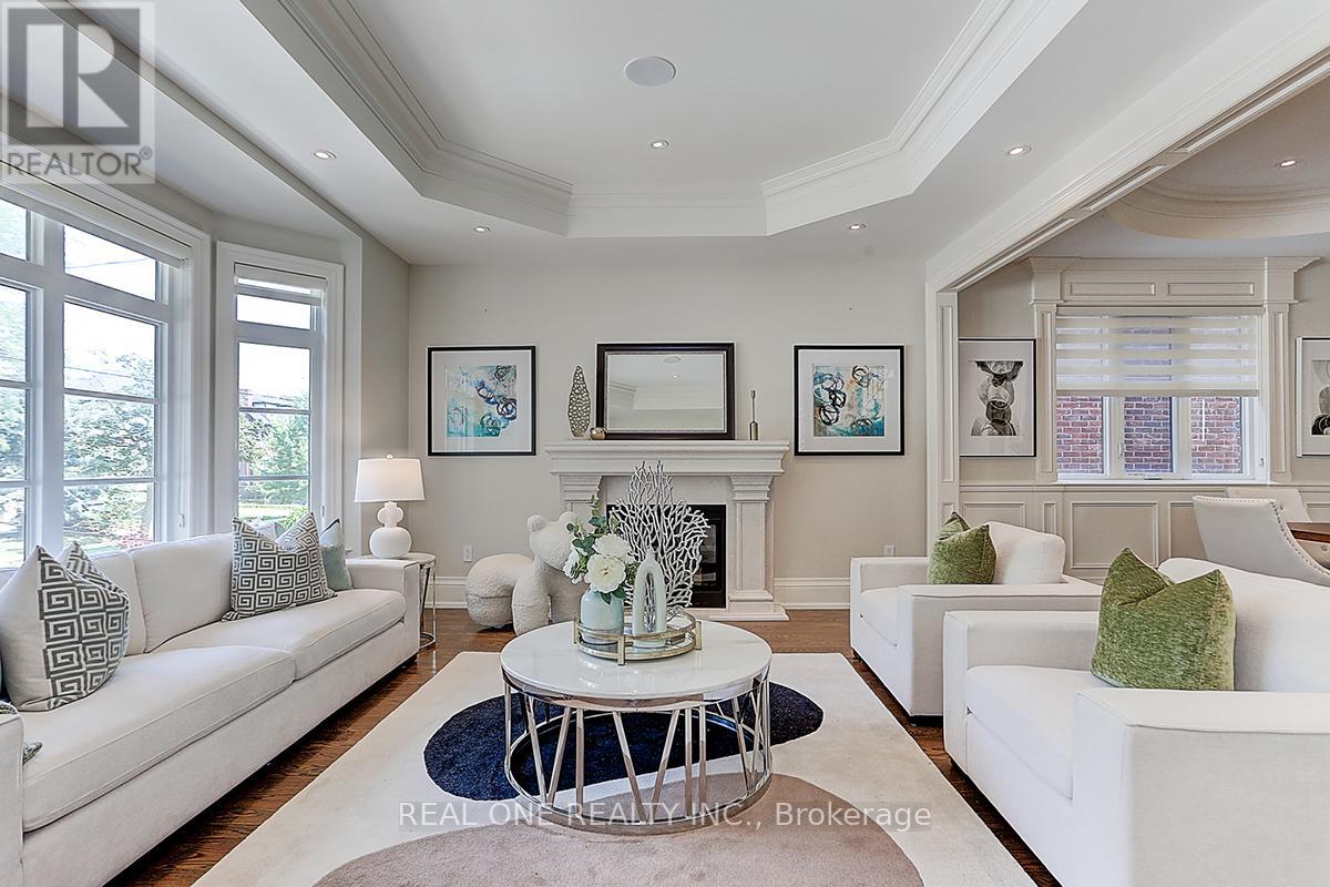 297 Churchill Avenue, Toronto, Ontario  M2R 1E5 - Photo 7 - C13029434