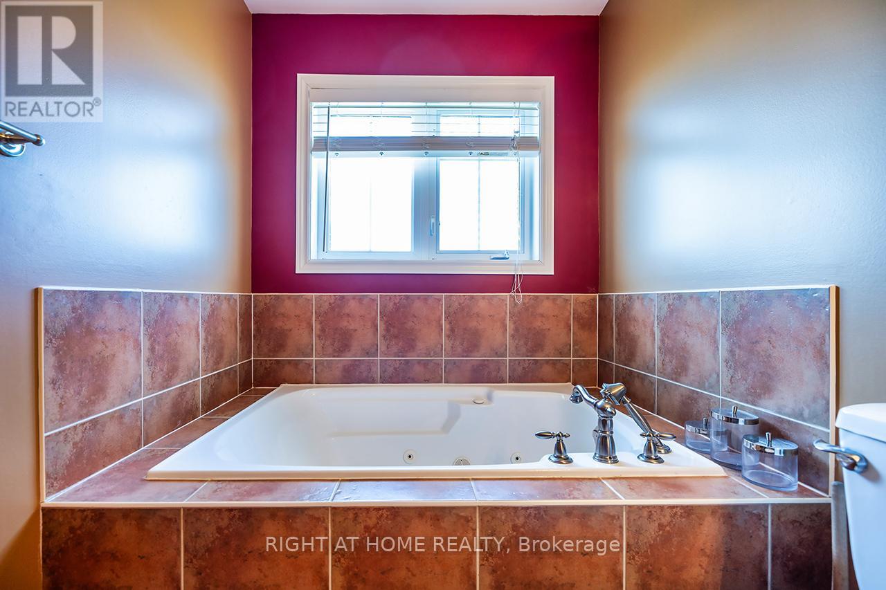 30 Mcnicol Crescent, Ajax, Ontario  L1Z 1Y8 - Photo 19 - E13029096