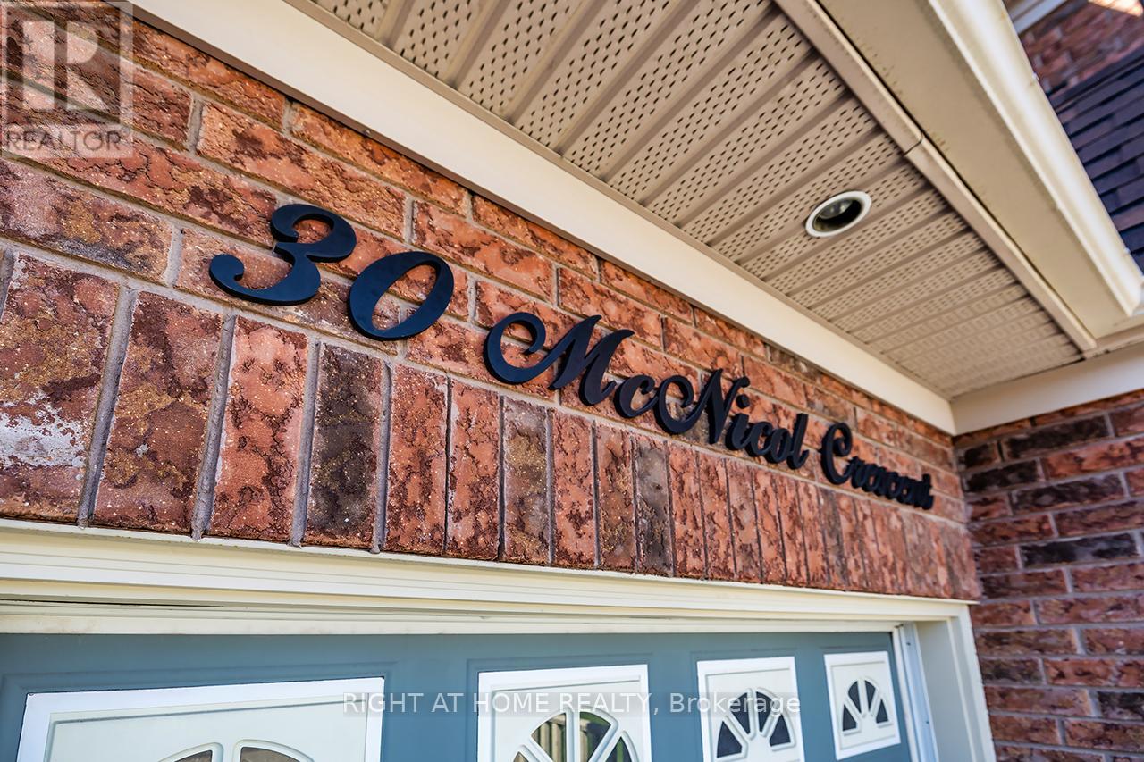 30 Mcnicol Crescent, Ajax, Ontario  L1Z 1Y8 - Photo 4 - E13029096