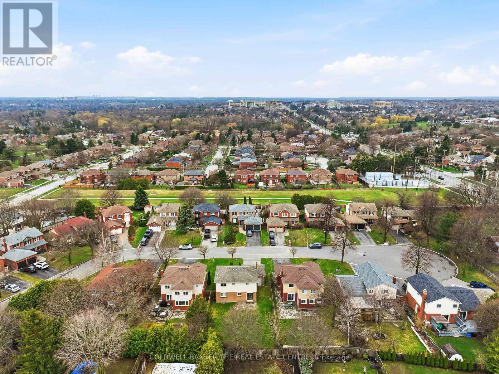 24 Kenyon Court, Whitby, Ontario  L1N 8T2 - Photo 23 - E13029136