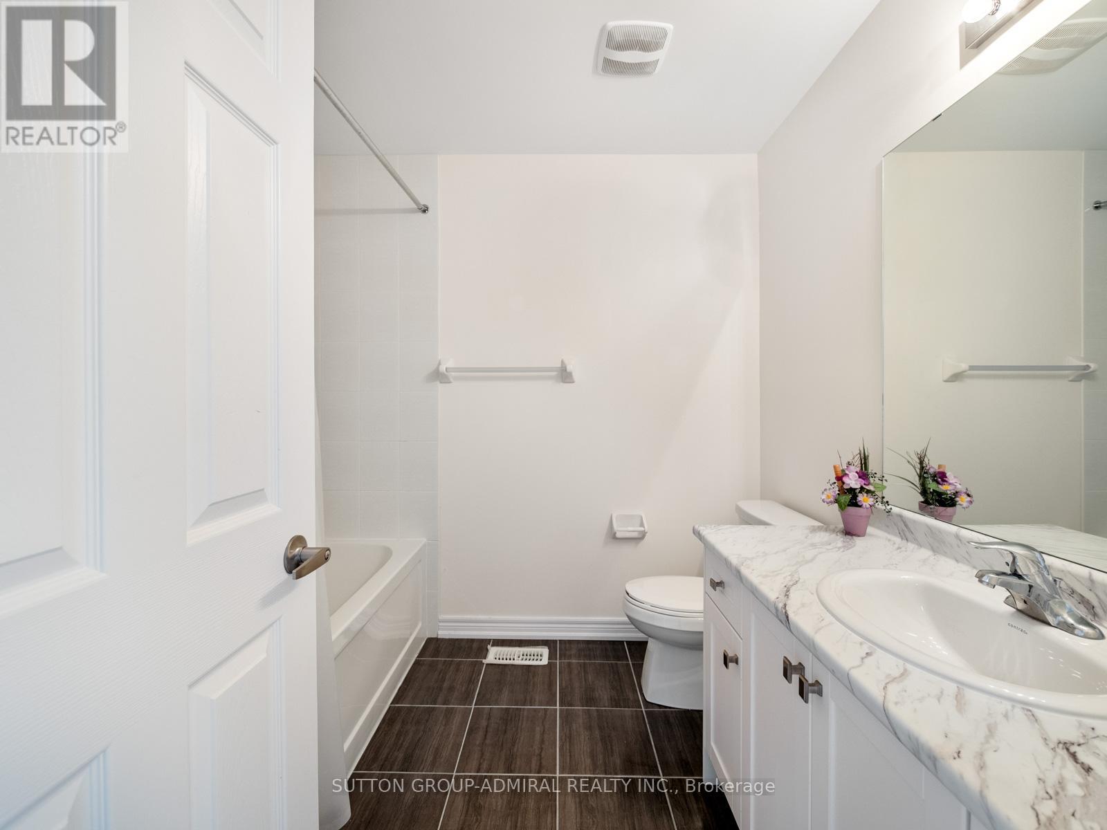 1152 Sepia Square, Pickering, Ontario  L1X 0H1 - Photo 34 - E13029270