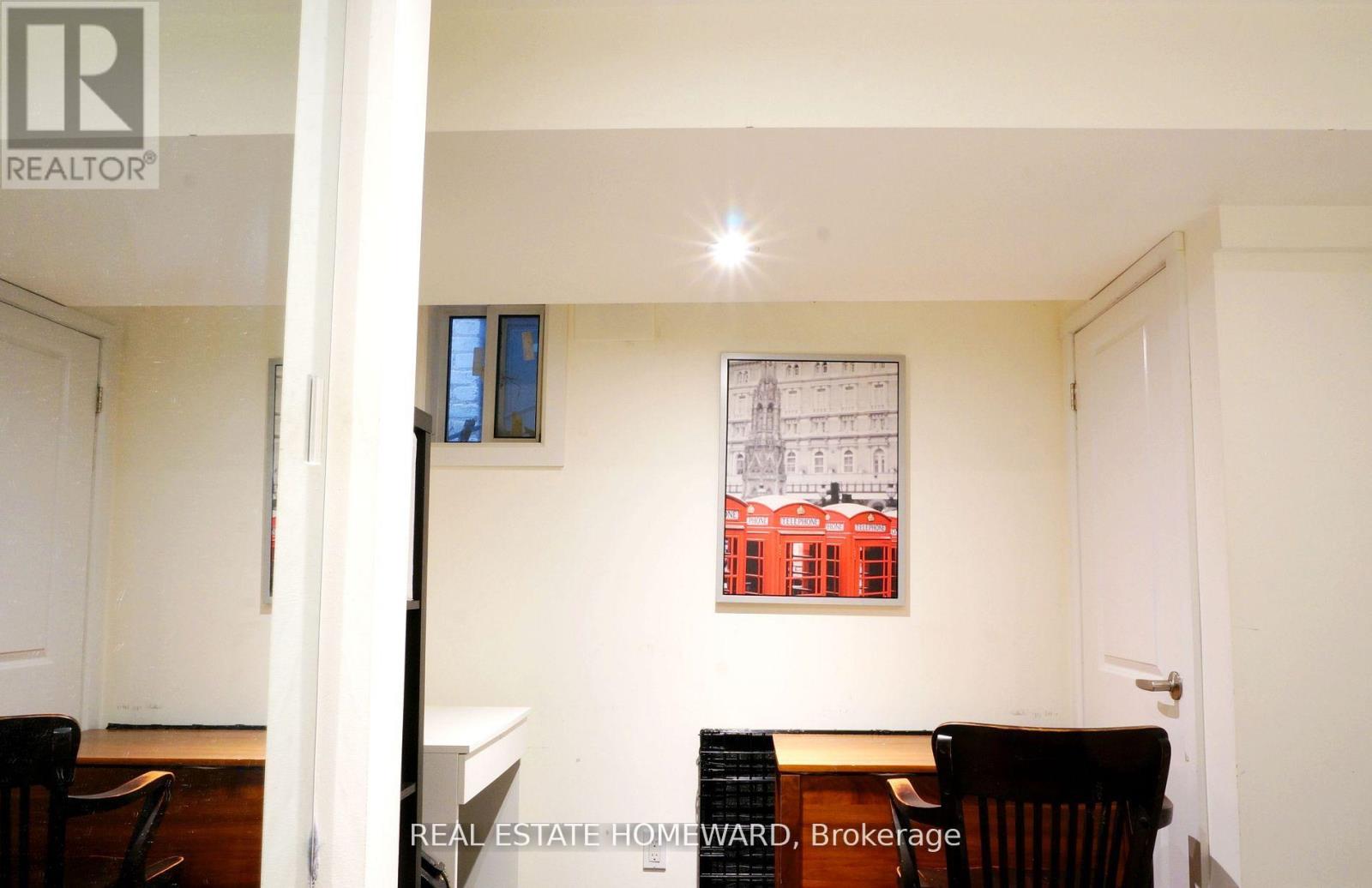 Lower - 183 Beech Avenue, Toronto, Ontario  M4E 3H8 - Photo 4 - E13029304