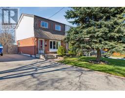 157 BARKLEY CRESCENT, Oshawa, Ontario
