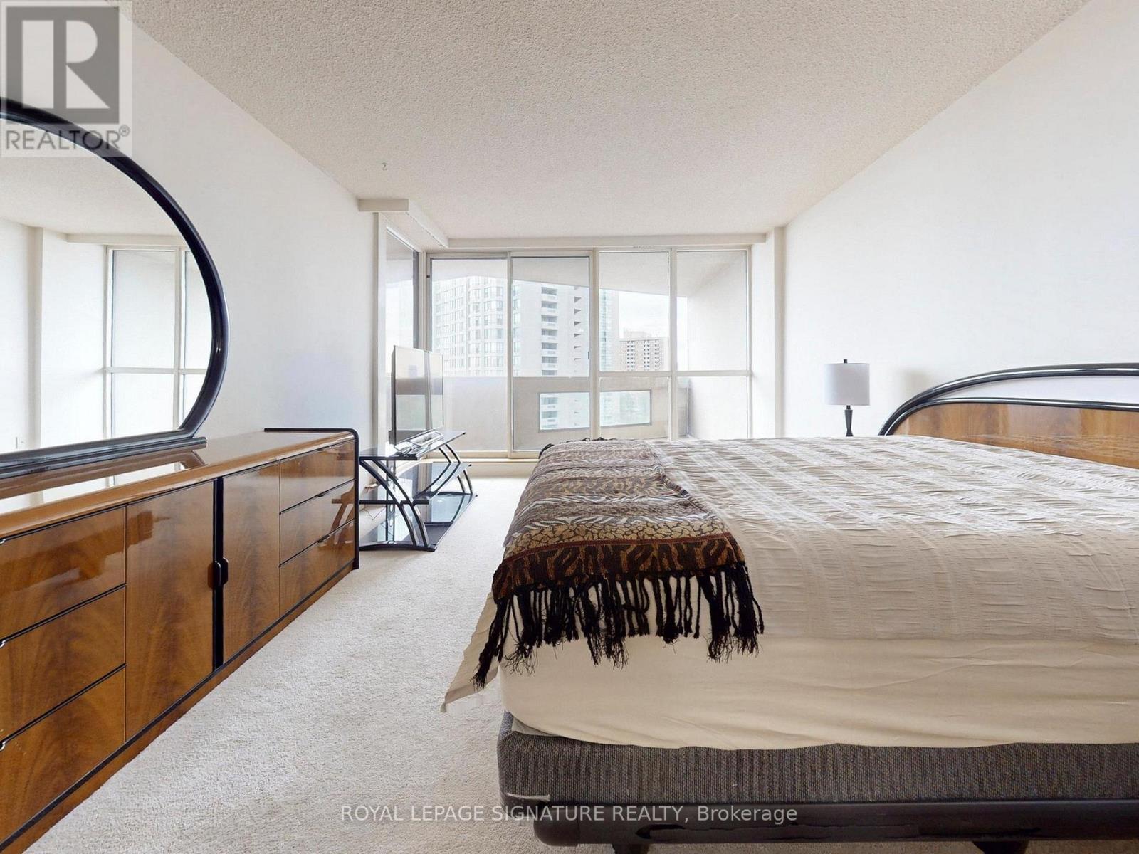 1001 - 85 Skymark Drive, Toronto, Ontario  M2H 3P2 - Photo 8 - C13025474