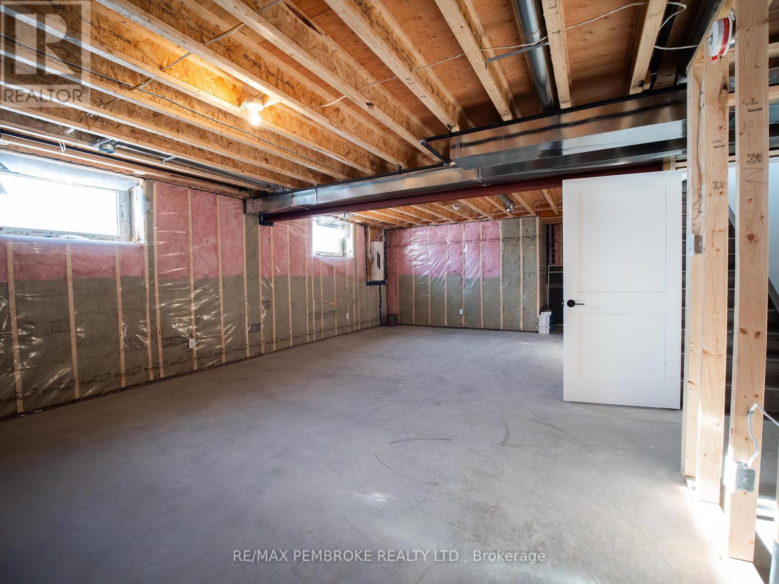 62 Eddy Crescent, Pembroke, Ontario  K8A 0M1 - Photo 21 - X12795924