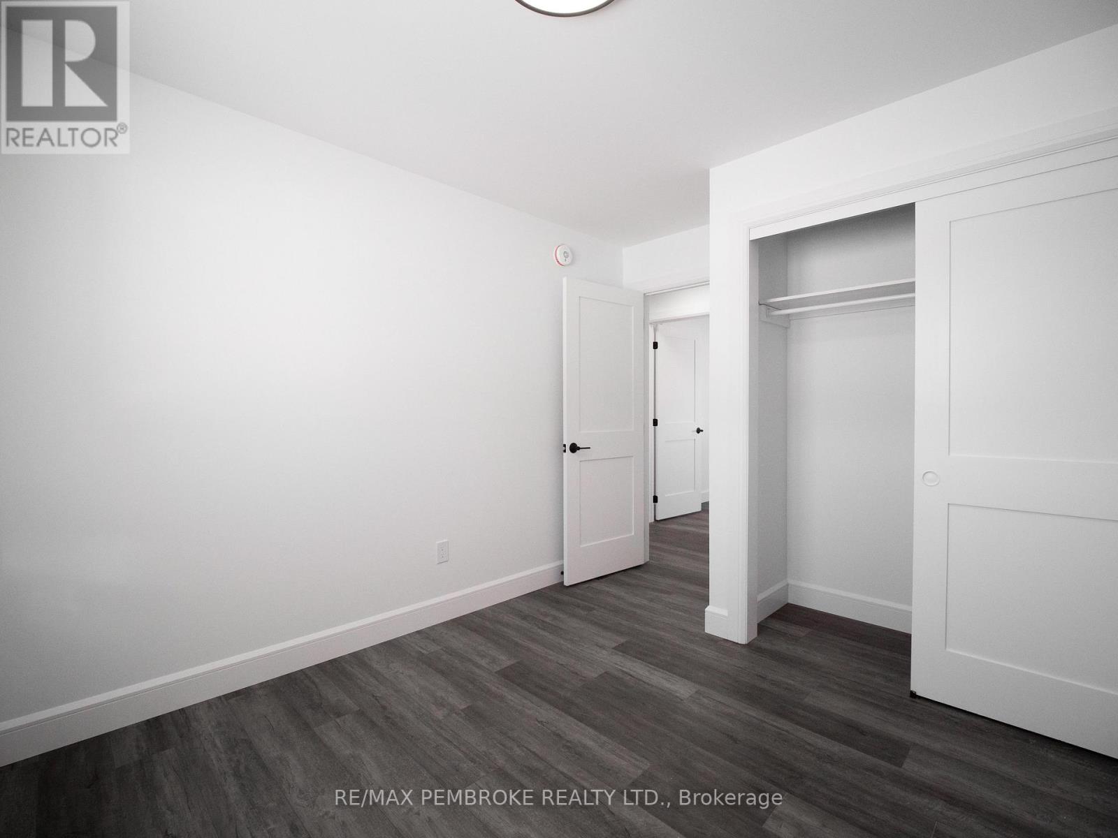 62 Eddy Crescent, Pembroke, Ontario  K8A 0M1 - Photo 14 - X12795924