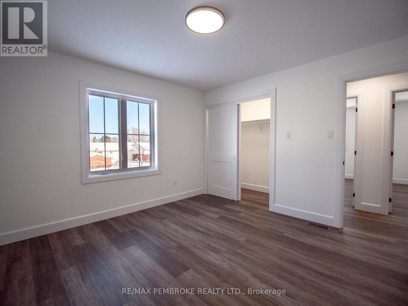 62 Eddy Crescent, Pembroke, Ontario  K8A 0M1 - Photo 12 - X12795924