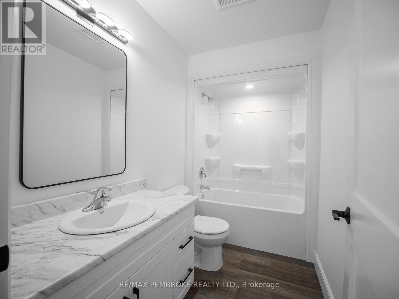 62 Eddy Crescent, Pembroke, Ontario  K8A 0M1 - Photo 17 - X12795924