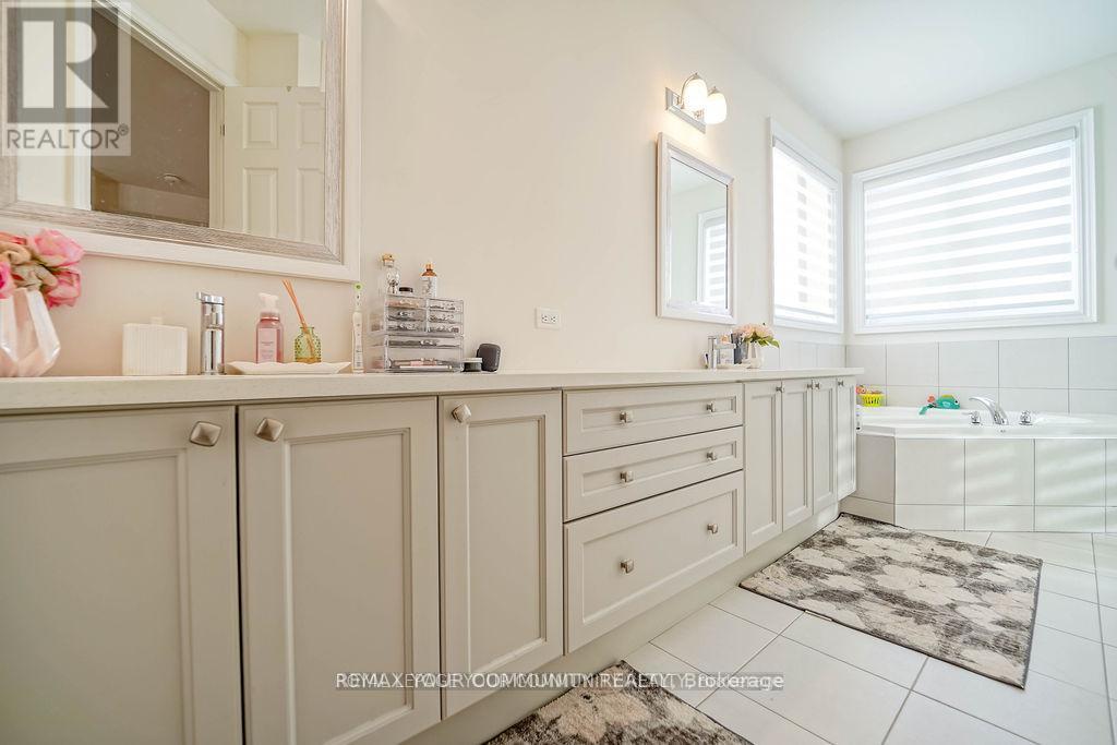 133 Marcel Brunelle Drive, Whitby, Ontario  L1P 0G7 - Photo 28 - E13028922