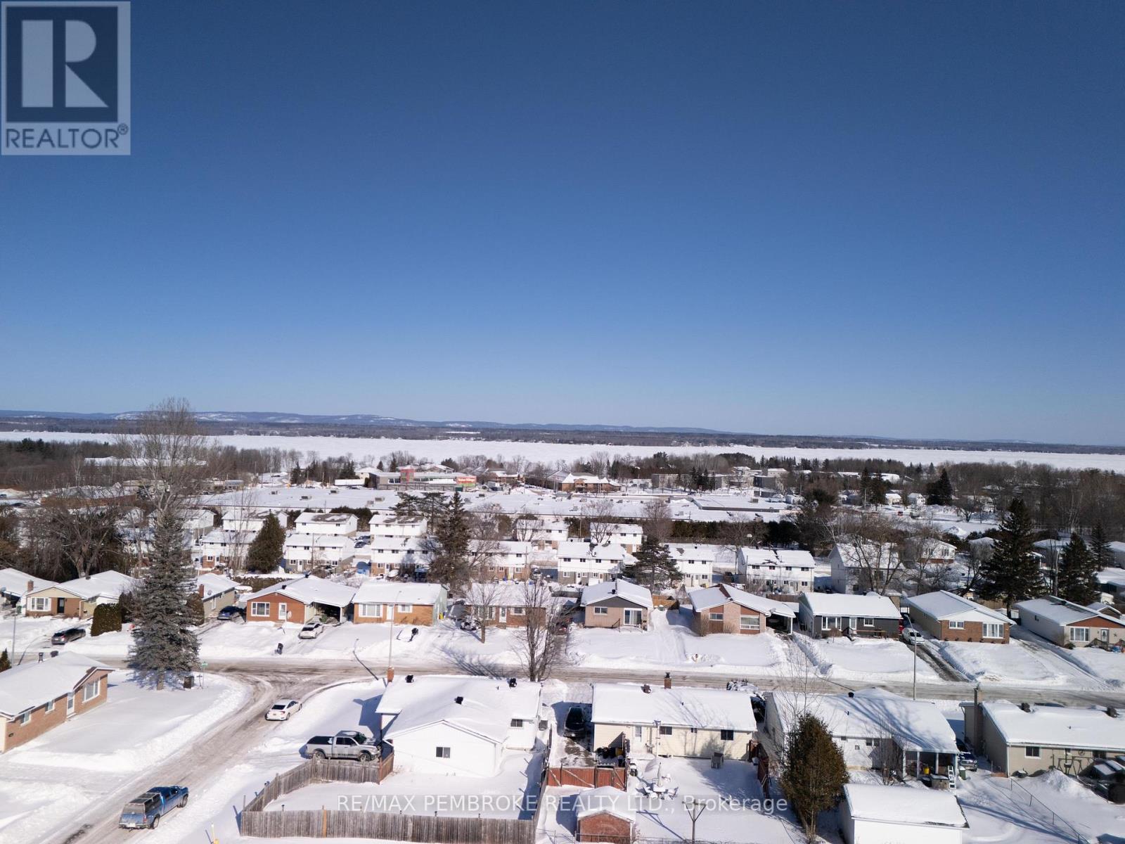 62 Eddy Crescent, Pembroke, Ontario  K8A 0M1 - Photo 38 - X12795924