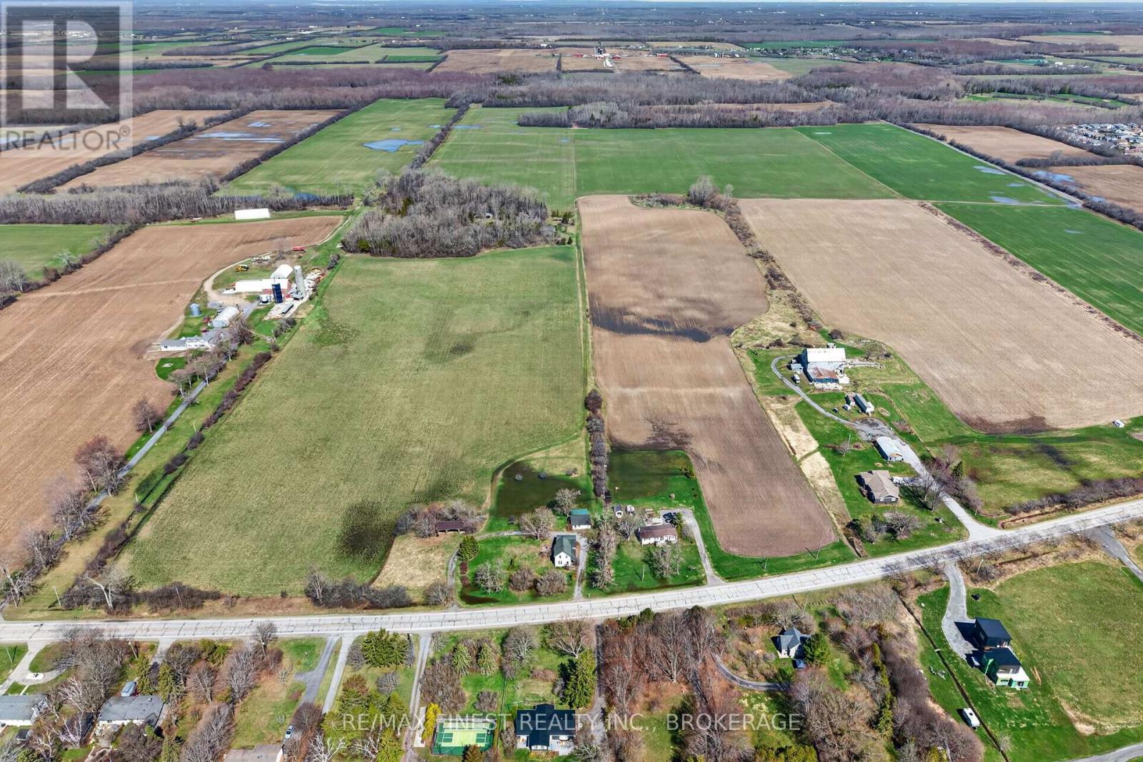 17020 Loyalist Parkway, Prince Edward County, Ontario  K0K 3L0 - Photo 13 - X13028828