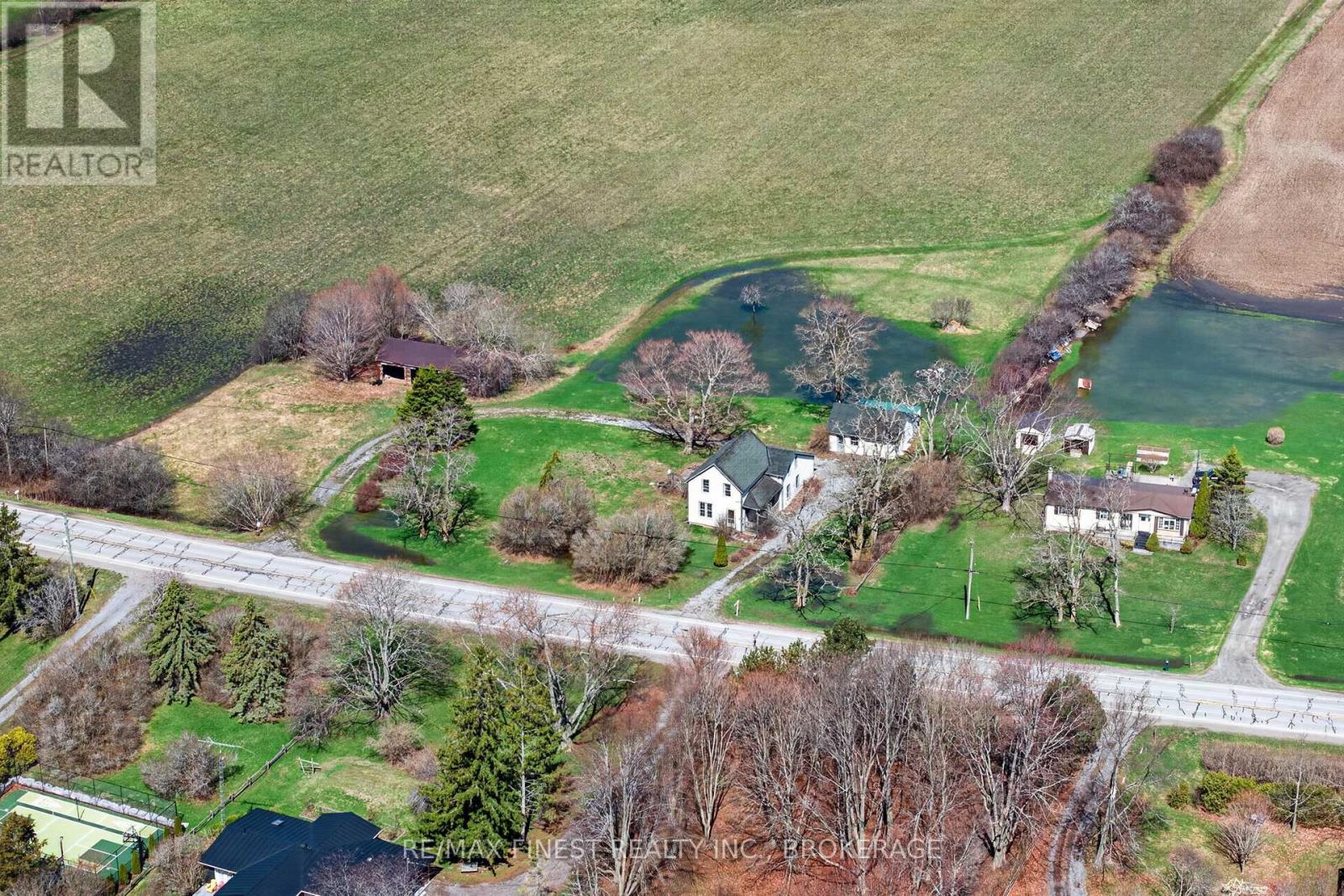 17020 Loyalist Parkway, Prince Edward County, Ontario  K0K 3L0 - Photo 12 - X13028828