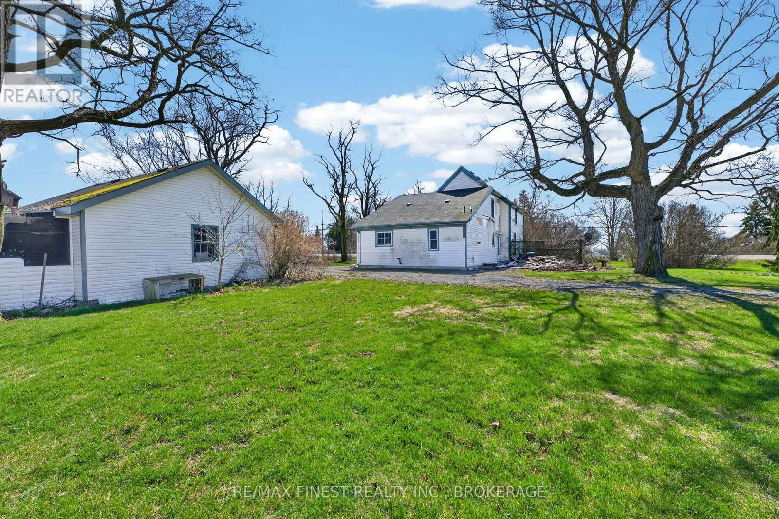 17020 Loyalist Parkway, Prince Edward County, Ontario  K0K 3L0 - Photo 9 - X13028828