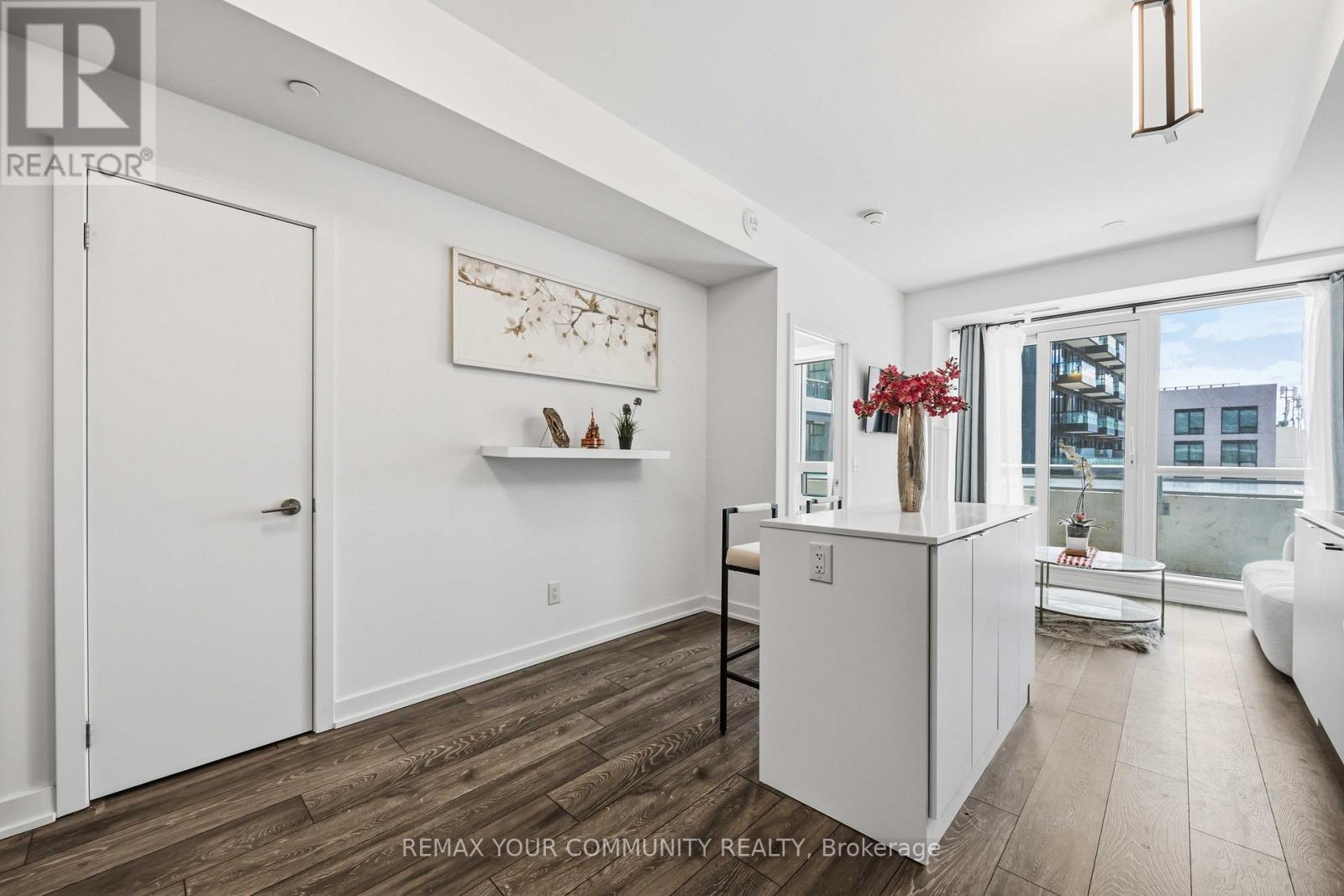 202 - 8888 Yonge Street, Richmond Hill, Ontario  L4C 0T4 - Photo 13 - N13029088