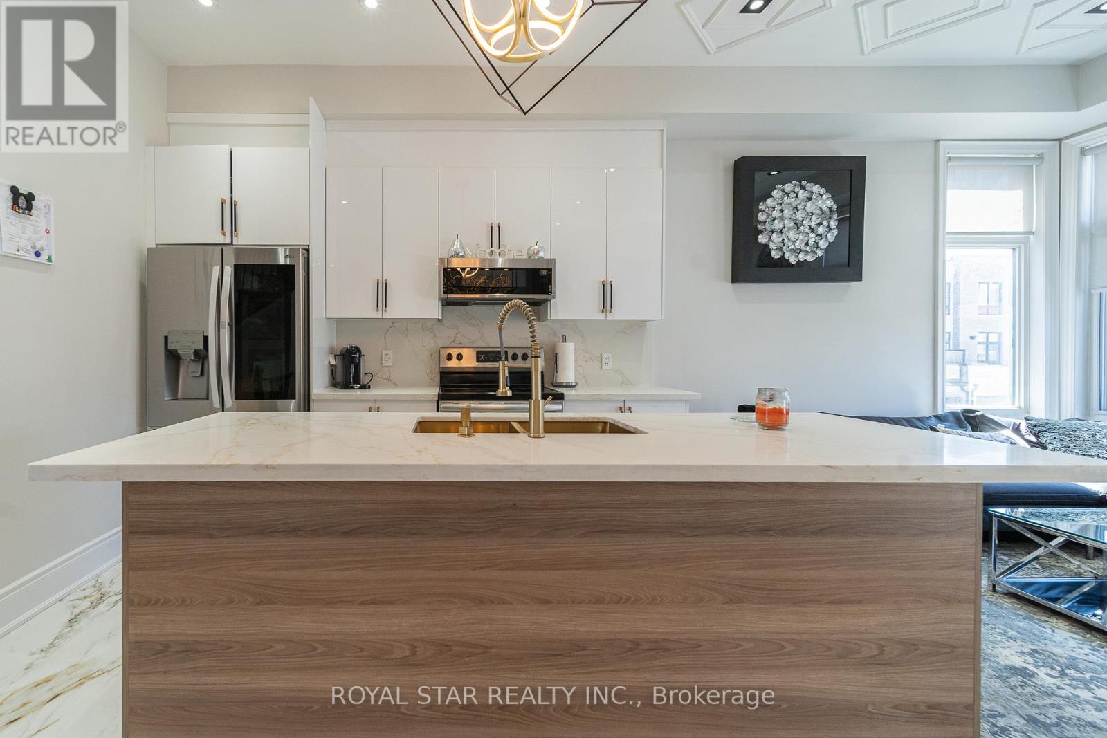 143 Carpaccio Avenue, Vaughan, Ontario  L4H 4R6 - Photo 15 - N13029090