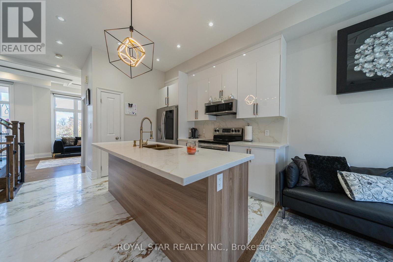 143 Carpaccio Avenue, Vaughan, Ontario  L4H 4R6 - Photo 16 - N13029090