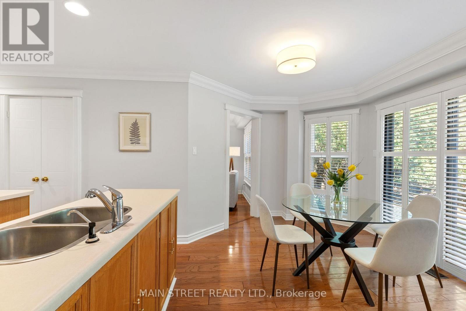 195 Brammar Street, Newmarket, Ontario  L3Y 7T4 - Photo 10 - N13029184