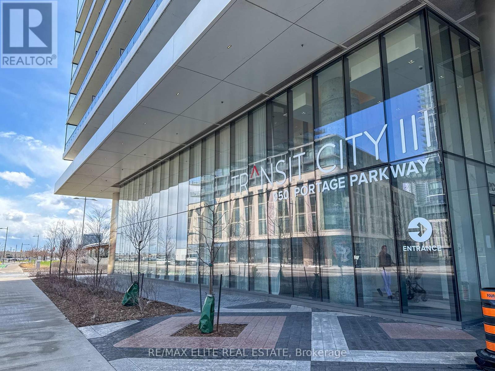 4311 - 950 Portage Parkway, Vaughan, Ontario  L4K 0J7 - Photo 3 - N13029186