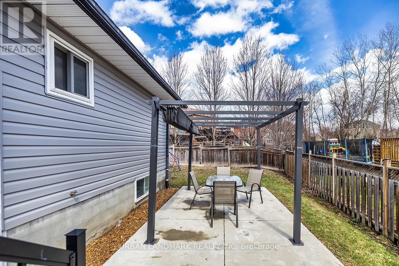 140 Riveredge Drive, Georgina, Ontario  L4P 2P3 - Photo 26 - N13029316