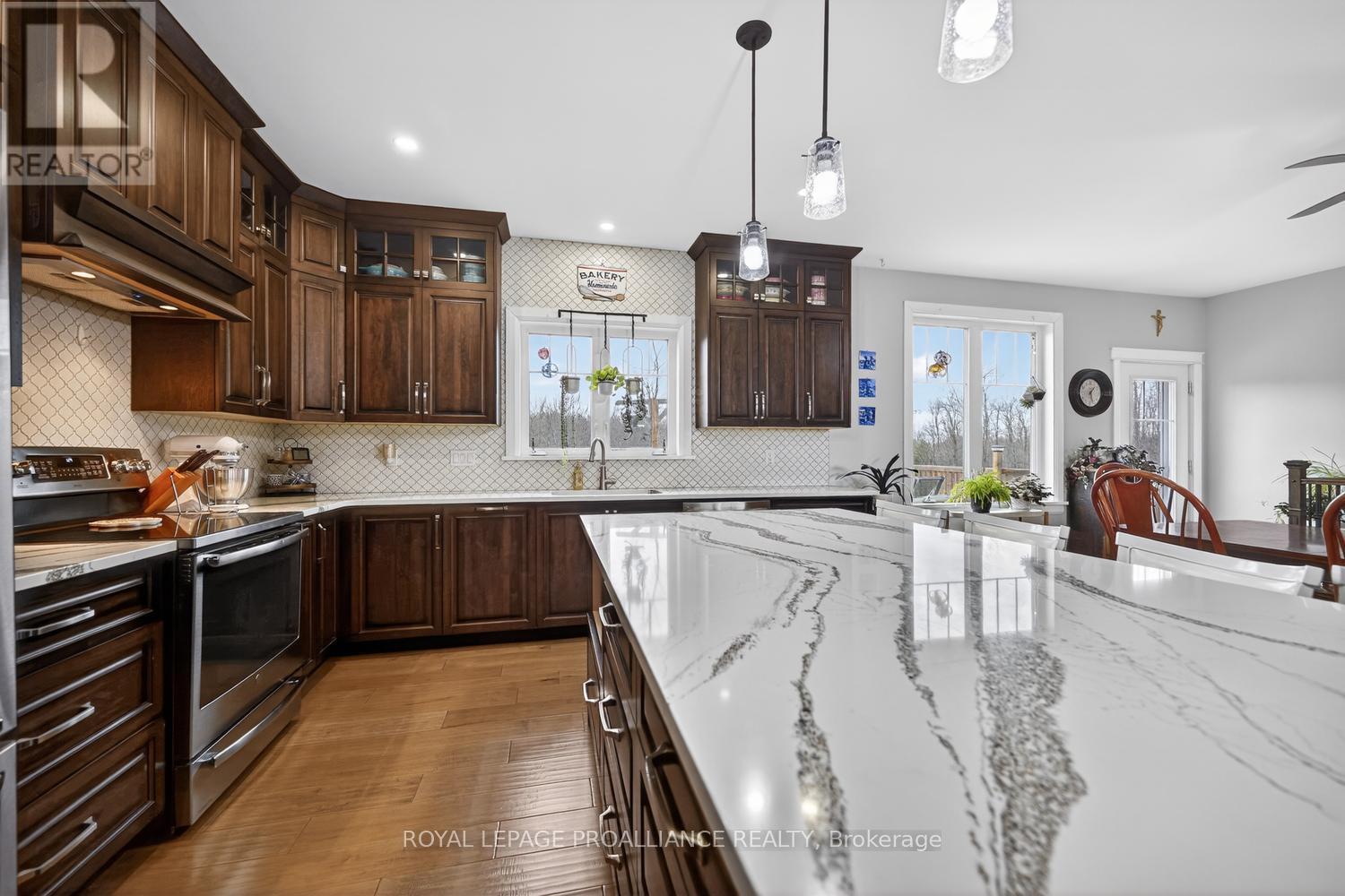 10932 Jellyby Road, Elizabethtown-Kitley, Ontario  K0G 1R0 - Photo 18 - X13028212