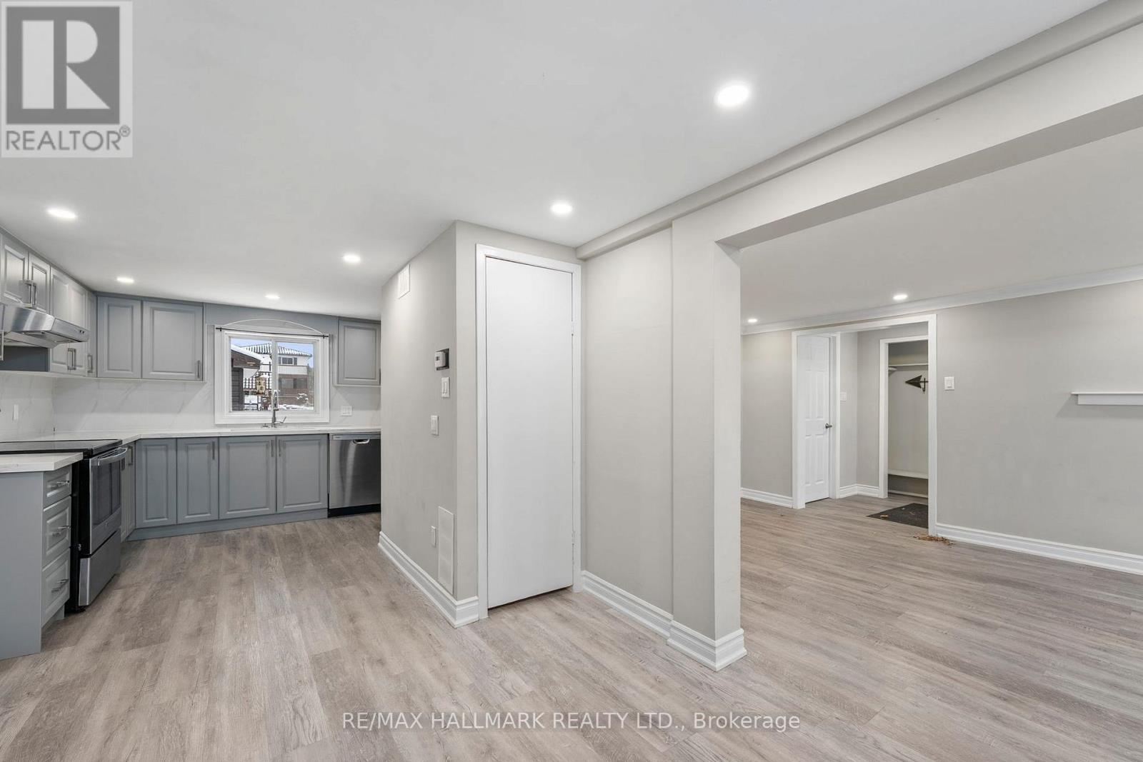 41 Shirlea Boulevard, Georgina (Keswick South), Ontario  L4P 1L1 - Photo 10 - N13029328