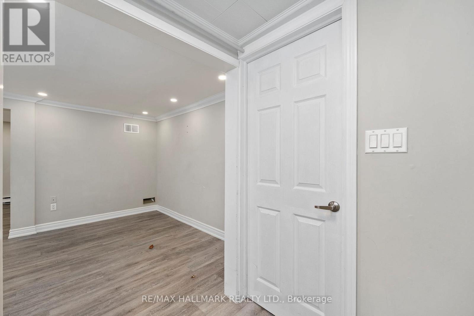 41 Shirlea Boulevard, Georgina (Keswick South), Ontario  L4P 1L1 - Photo 3 - N13029328