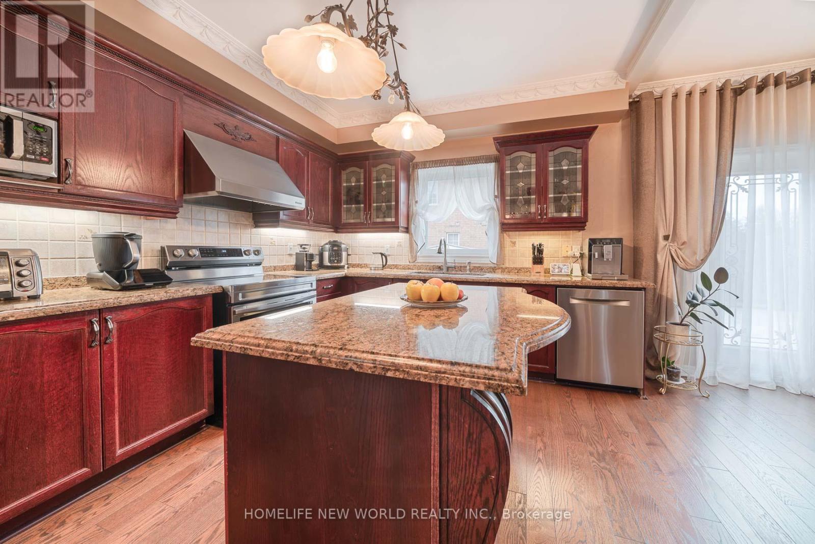 113 Sonoma Boulevard, Vaughan, Ontario  L4H 1N8 - Photo 15 - N13029332