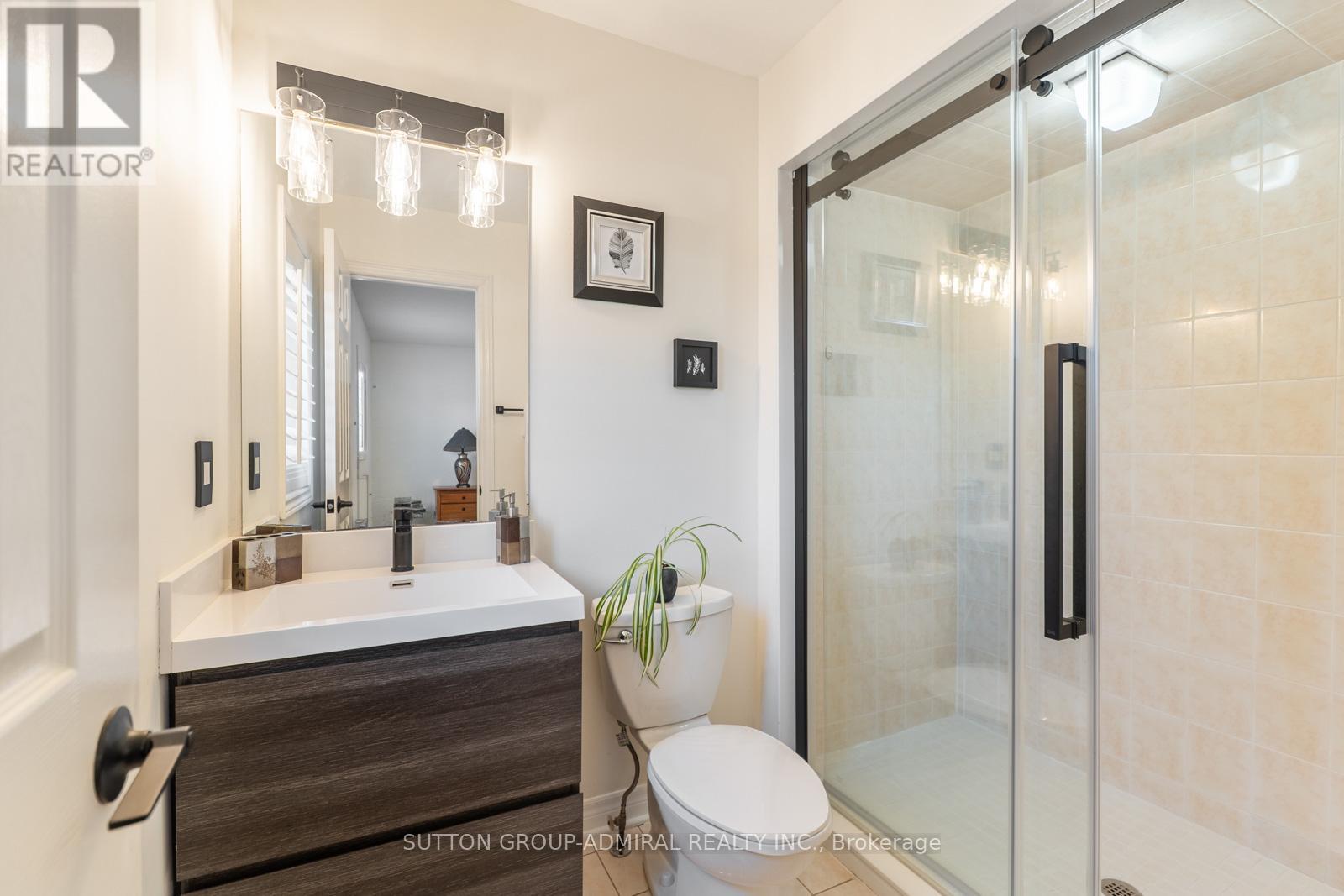 626 College Manor Drive, Newmarket, Ontario  L3Y 8M7 - Photo 21 - N13029334