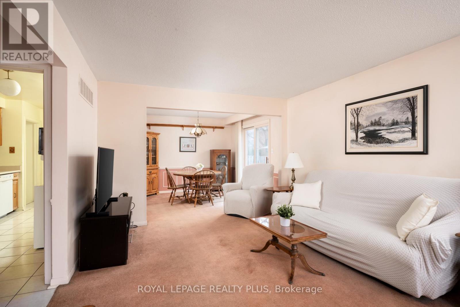 222 Centre Street W, Richmond Hill, Ontario  L4C 5K1 - Photo 13 - N13029358