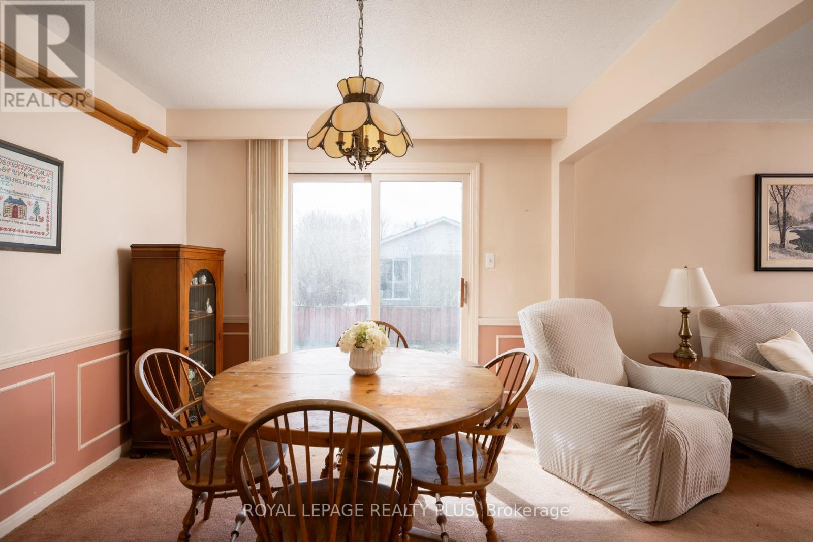 222 Centre Street W, Richmond Hill, Ontario  L4C 5K1 - Photo 17 - N13029358