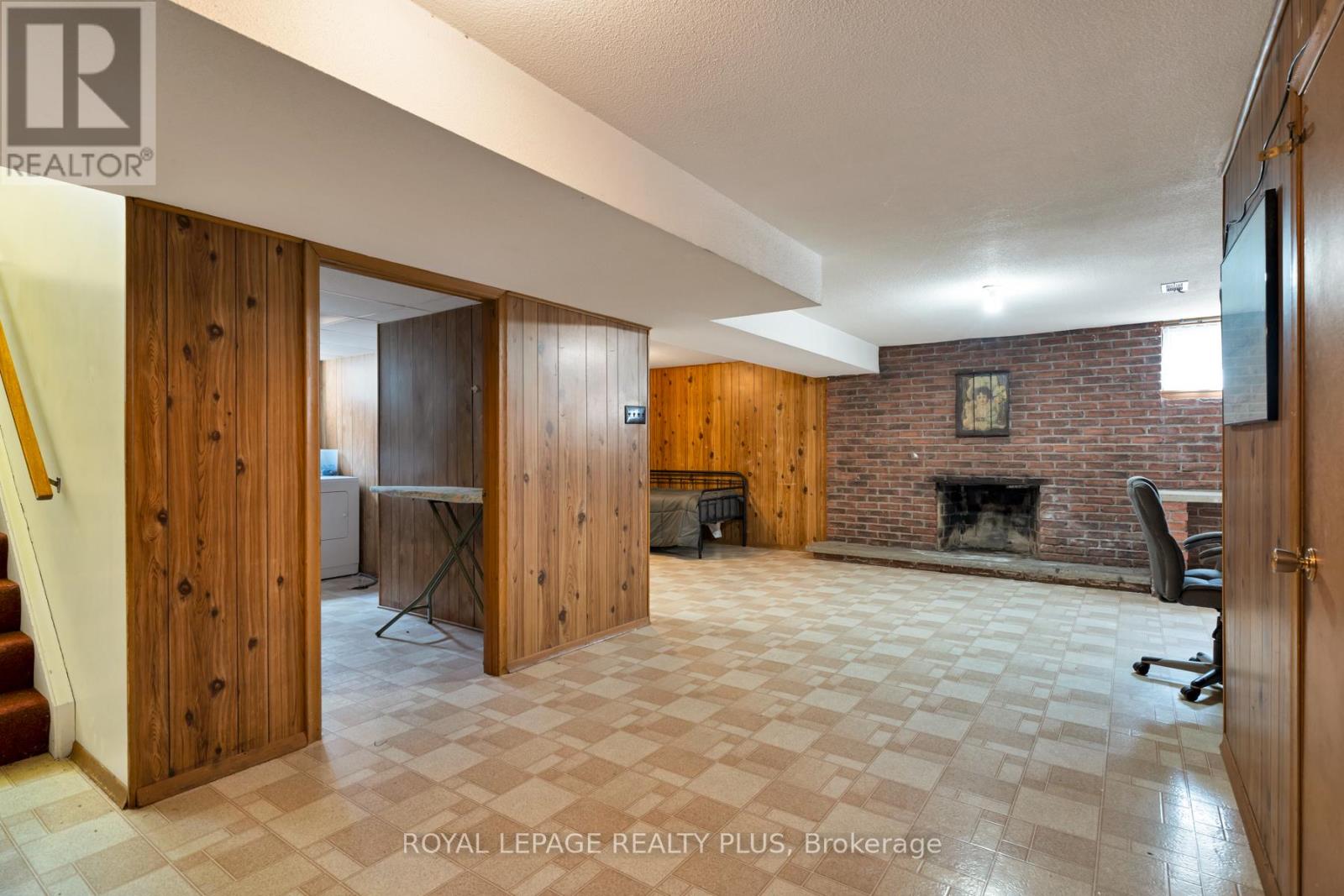 222 Centre Street W, Richmond Hill, Ontario  L4C 5K1 - Photo 33 - N13029358