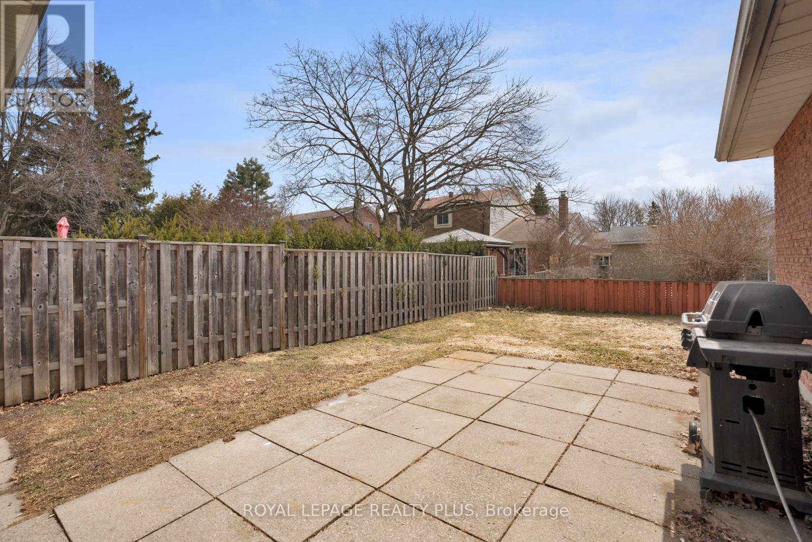 222 Centre Street W, Richmond Hill, Ontario  L4C 5K1 - Photo 43 - N13029358