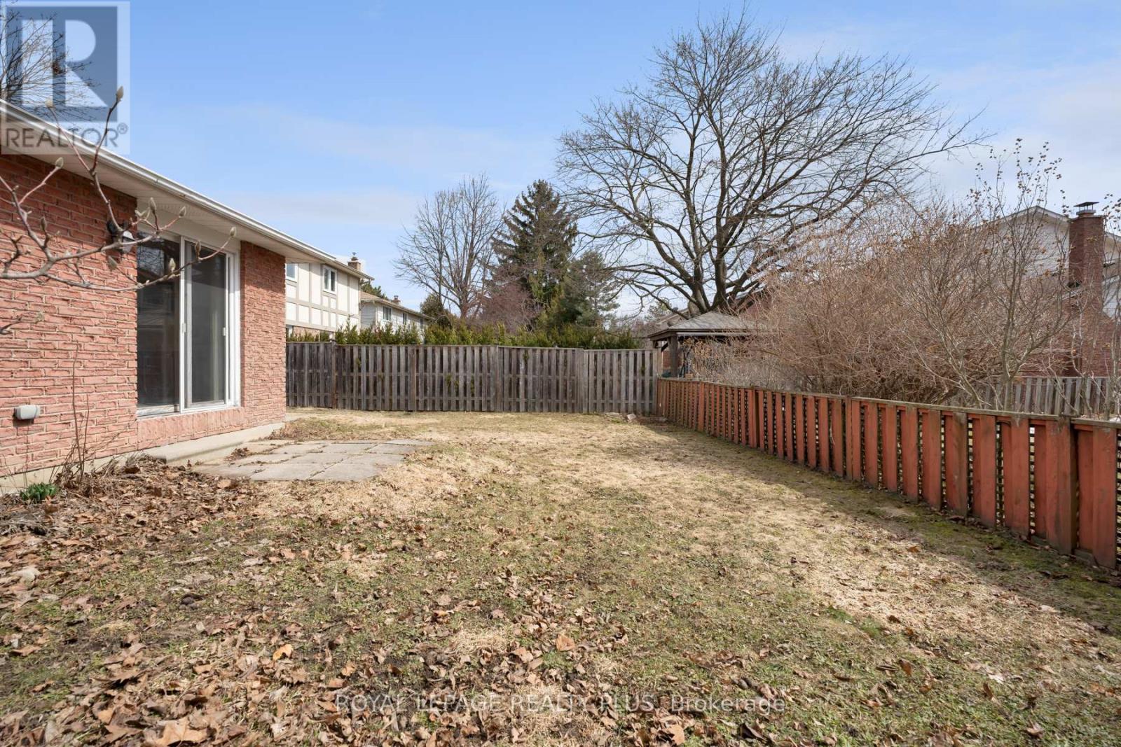 222 Centre Street W, Richmond Hill, Ontario  L4C 5K1 - Photo 46 - N13029358