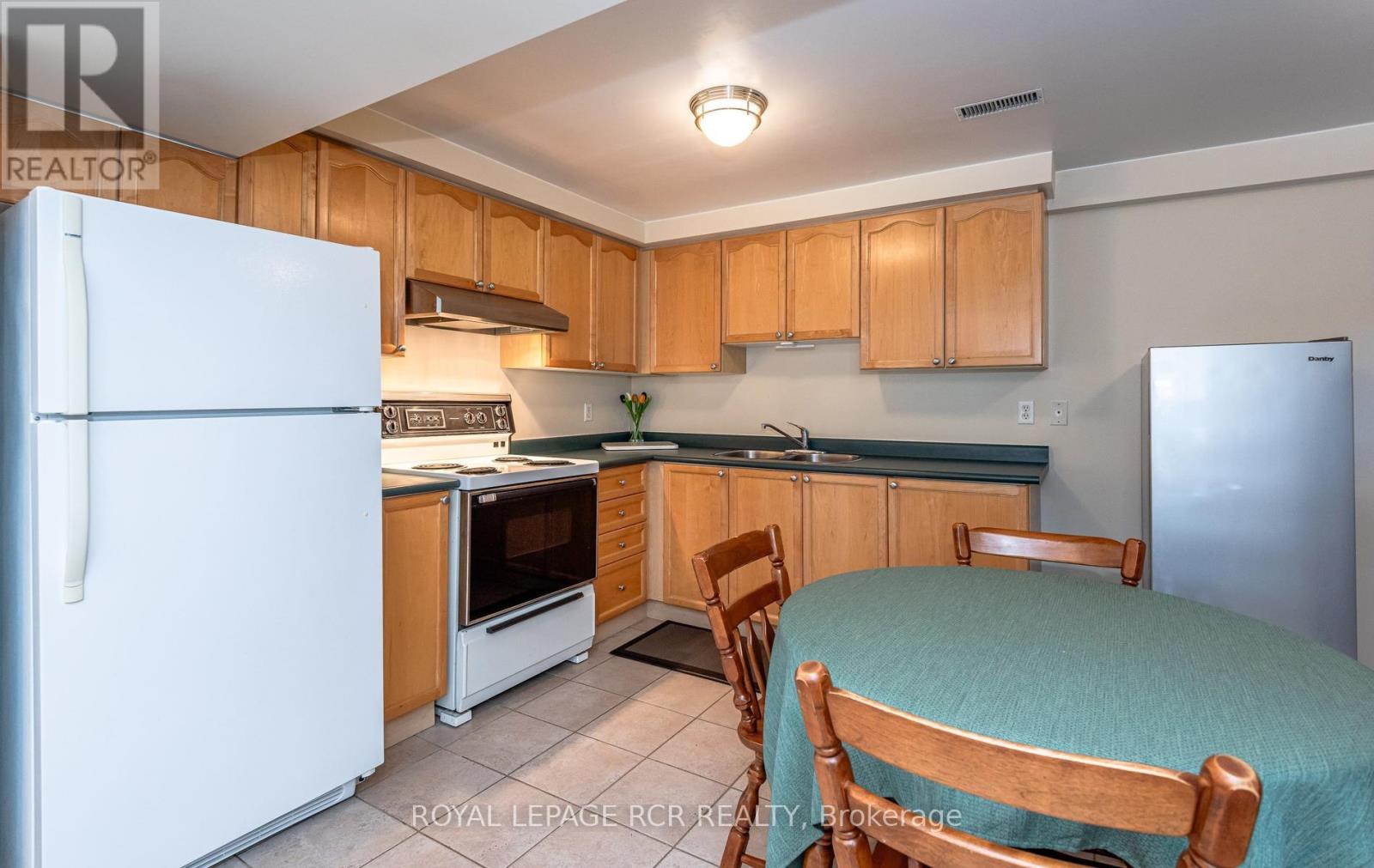 42 Allenvale Drive, Aurora, Ontario  L4G 6P5 - Photo 32 - N13029362