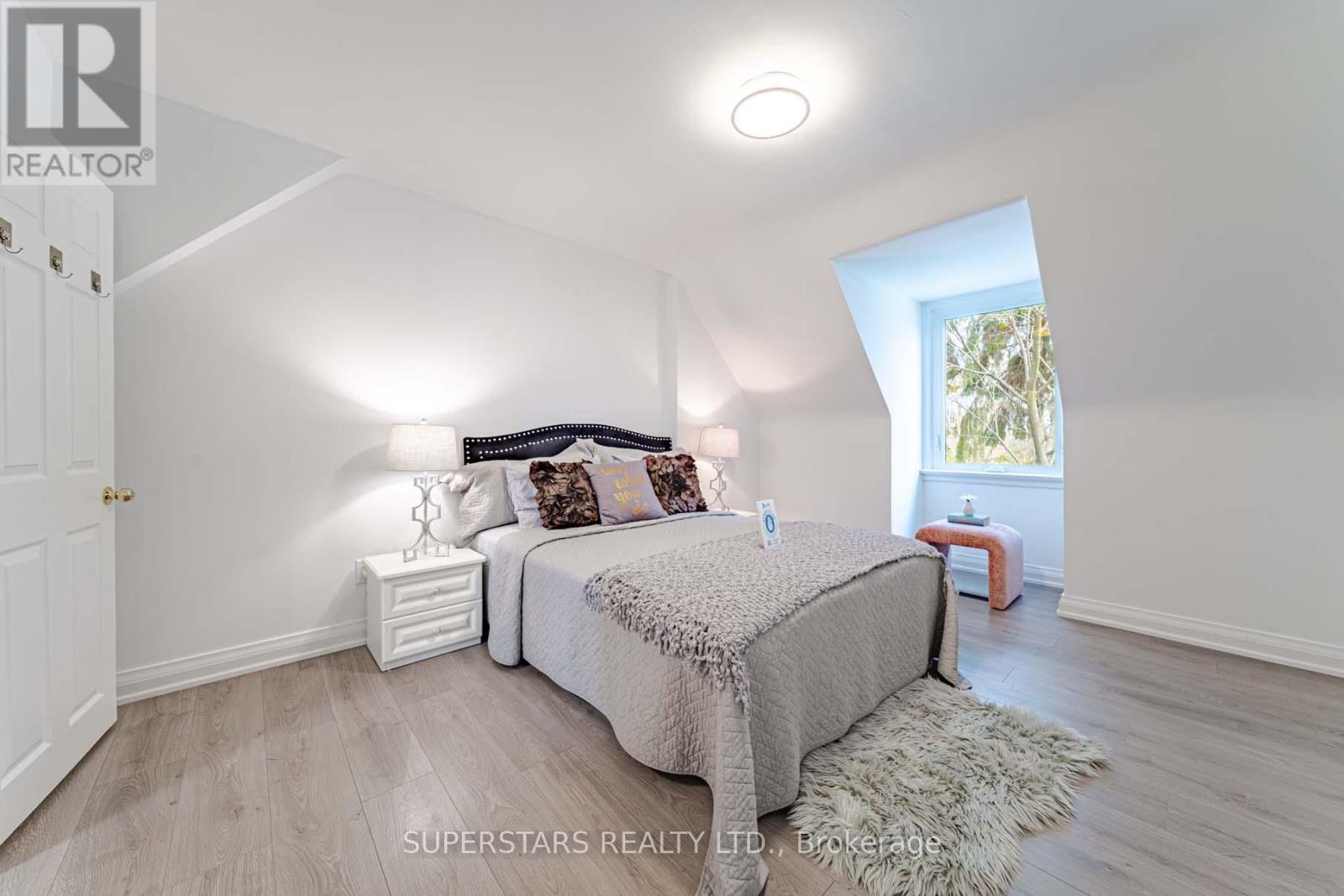 84 Lawrence Avenue, Richmond Hill, Ontario  L4C 1Z3 - Photo 16 - N13029374