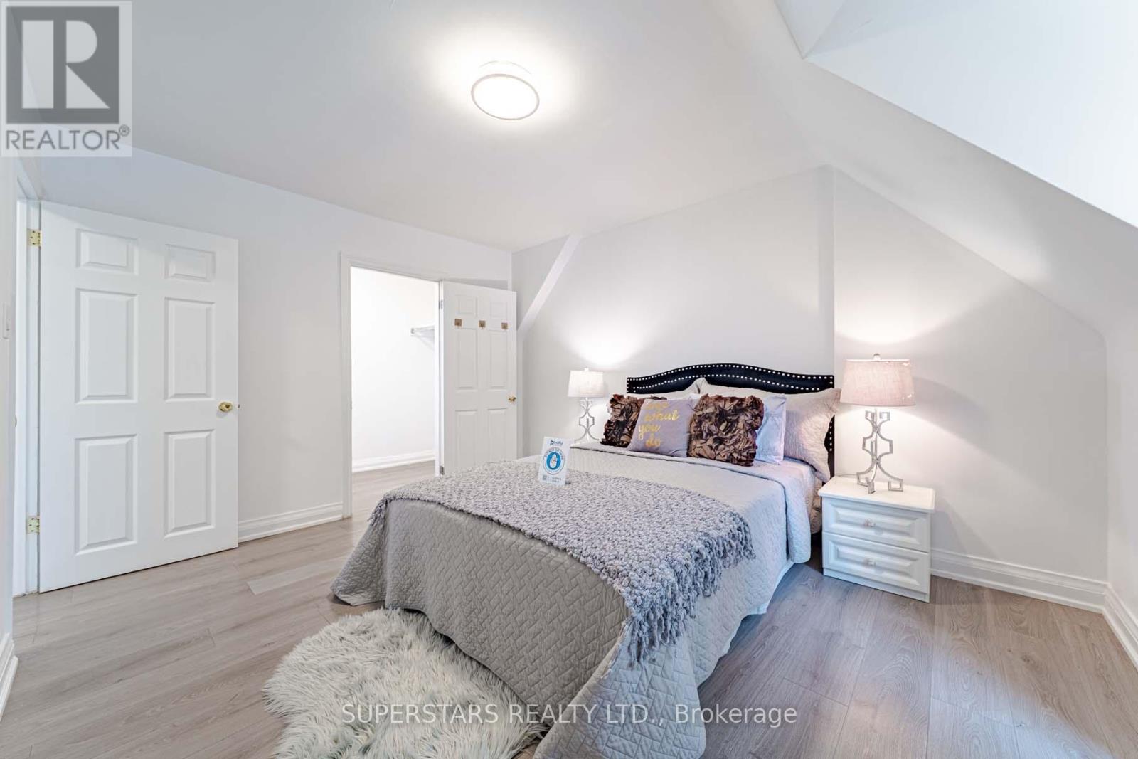 84 Lawrence Avenue, Richmond Hill, Ontario  L4C 1Z3 - Photo 17 - N13029374