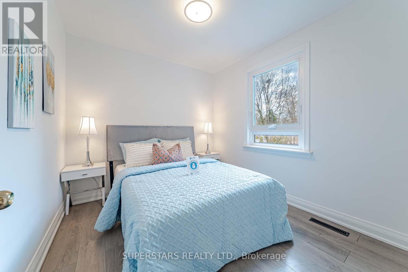 84 Lawrence Avenue, Richmond Hill, Ontario  L4C 1Z3 - Photo 19 - N13029374