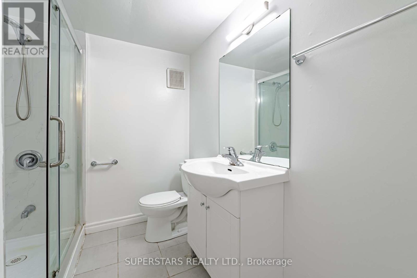 84 Lawrence Avenue, Richmond Hill, Ontario  L4C 1Z3 - Photo 25 - N13029374