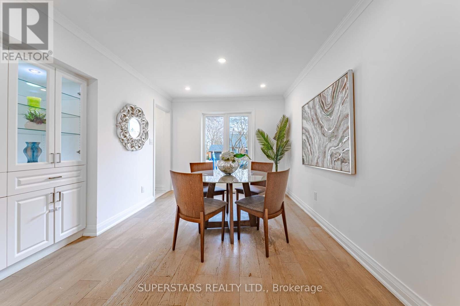 84 Lawrence Avenue, Richmond Hill, Ontario  L4C 1Z3 - Photo 6 - N13029374