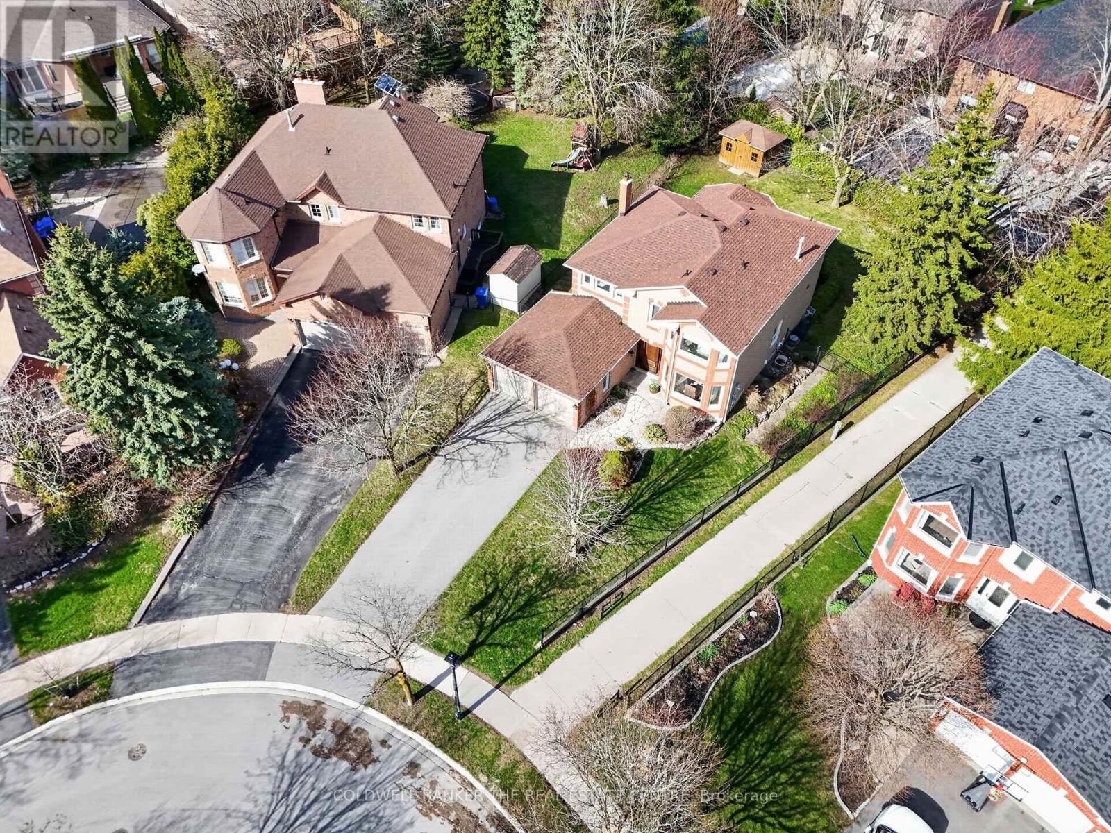 78 Rhodes Circle, Newmarket, Ontario  L3X 1V2 - Photo 36 - N13029426