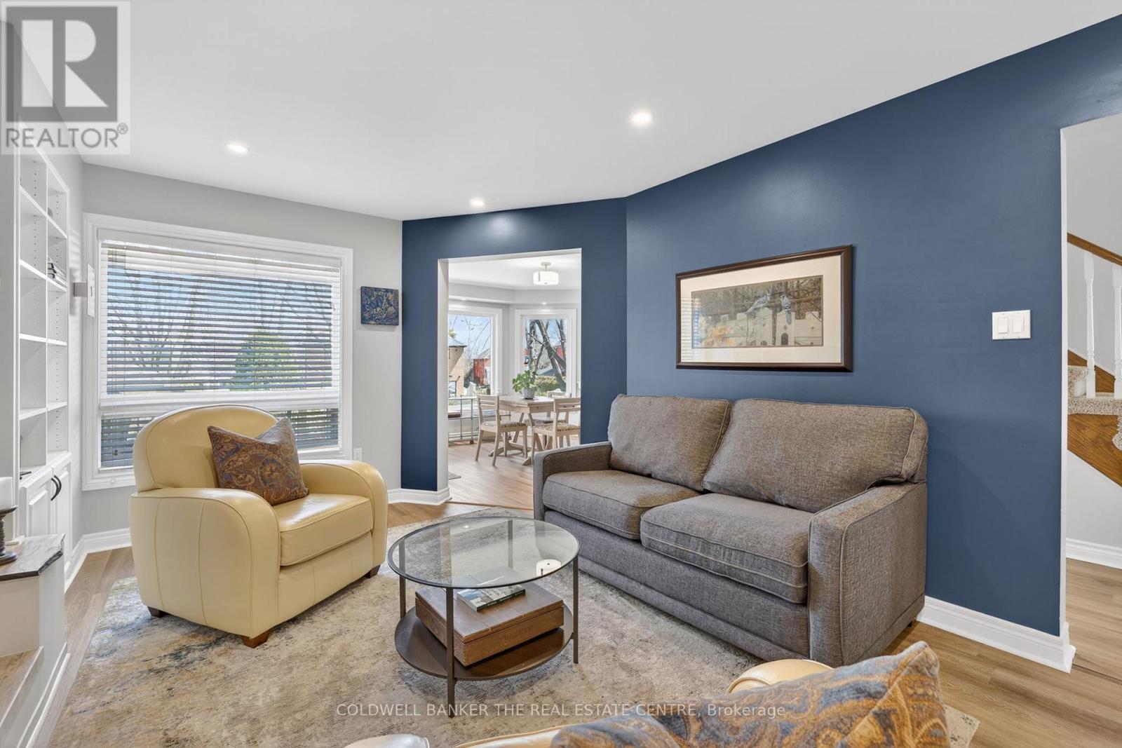 78 Rhodes Circle, Newmarket, Ontario  L3X 1V2 - Photo 6 - N13029426