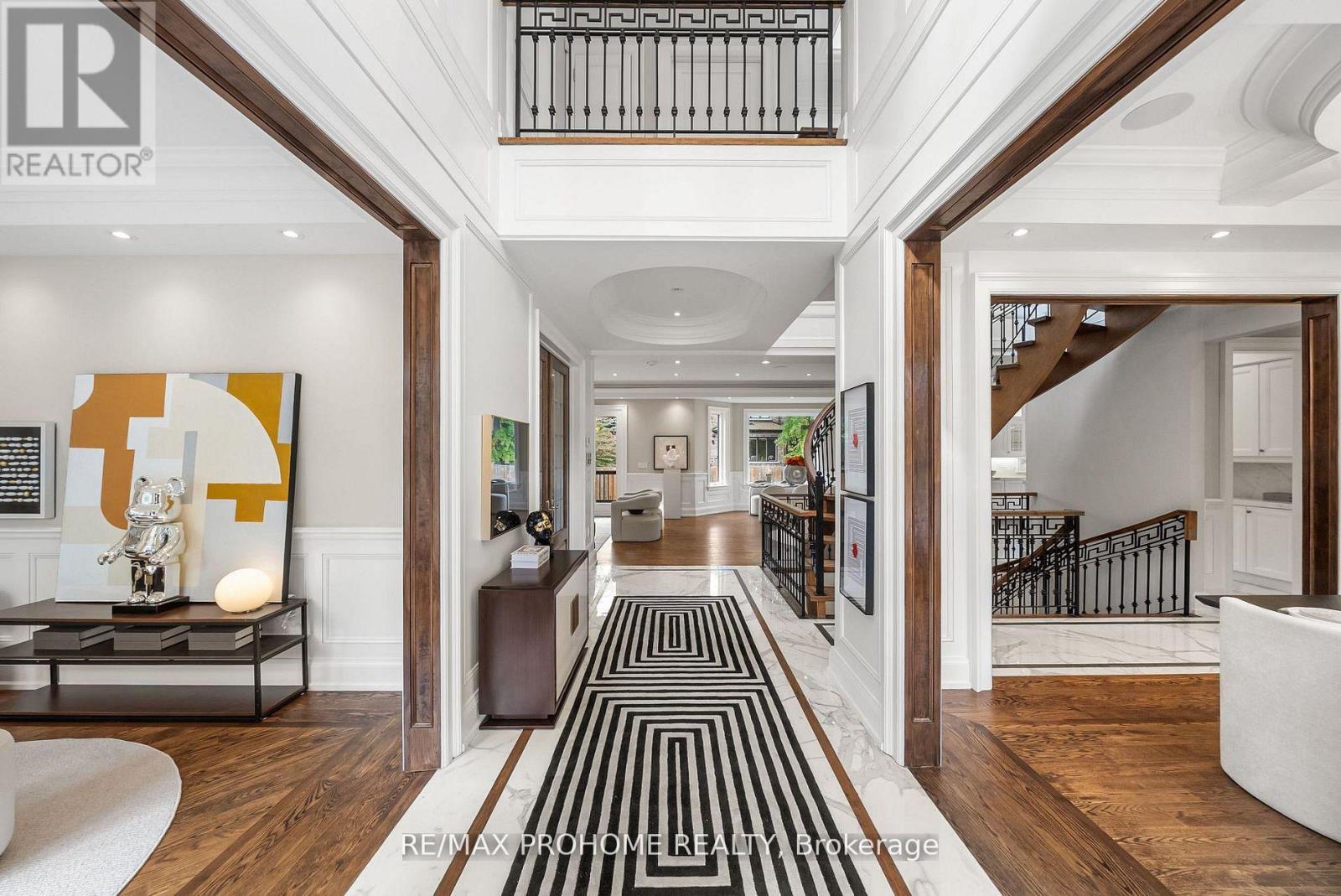 8 Worsley Court, Markham, Ontario  L3R 1V4 - Photo 4 - N13029432